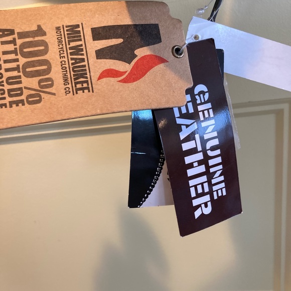 Milwaukee Distressed Leather Crazy Horse Jacket - Picture 11 of 12